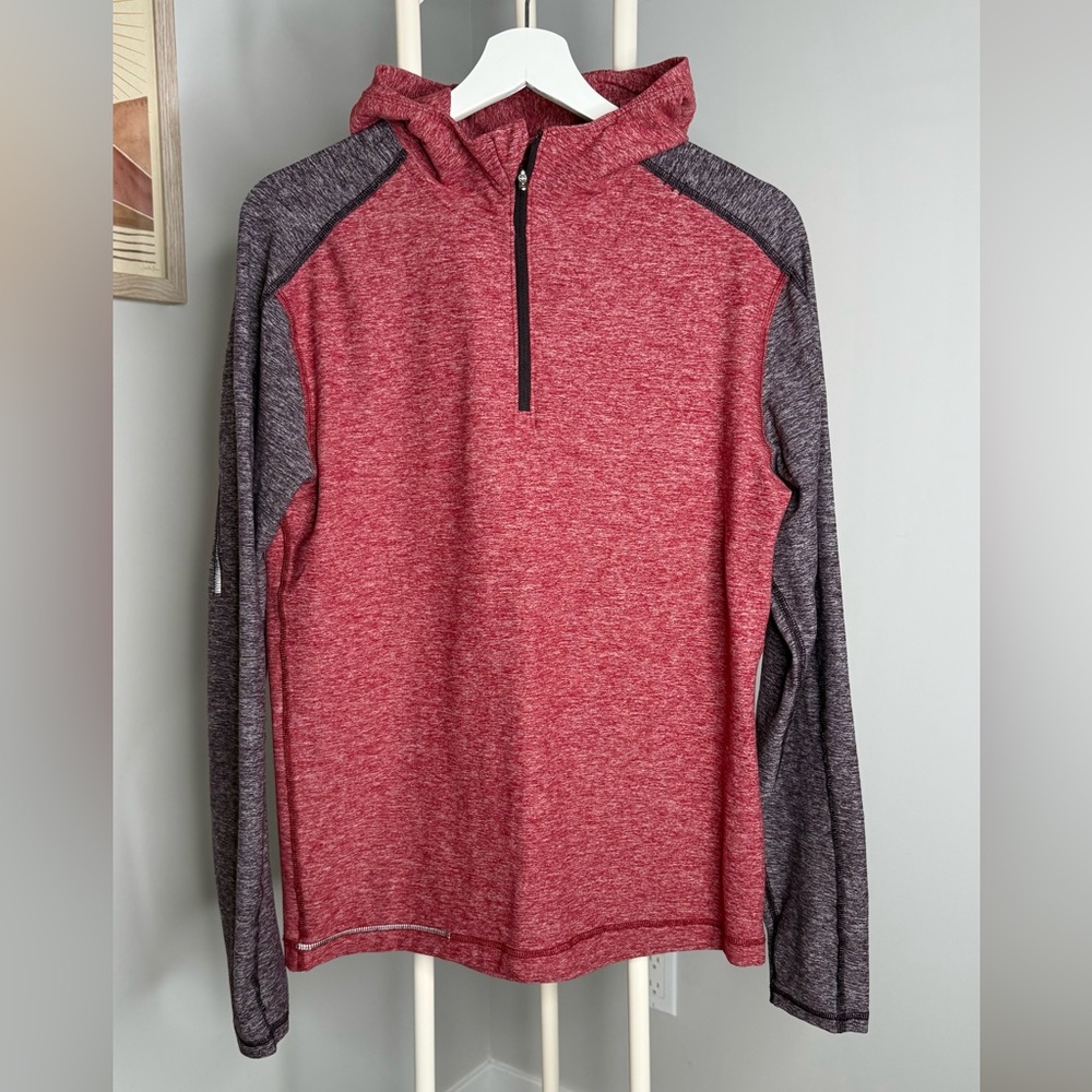 lululemon athletica Heathered Red running top